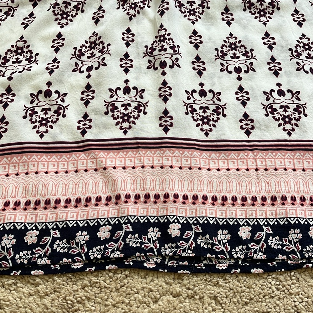 Pretty blouse - Picture 2 of 9